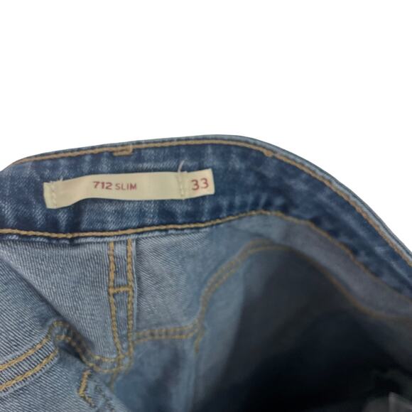 Levi's 712 Slim Women's Size 33 X 32 Medium Wash Straight Jeans - Picture 7 of 11